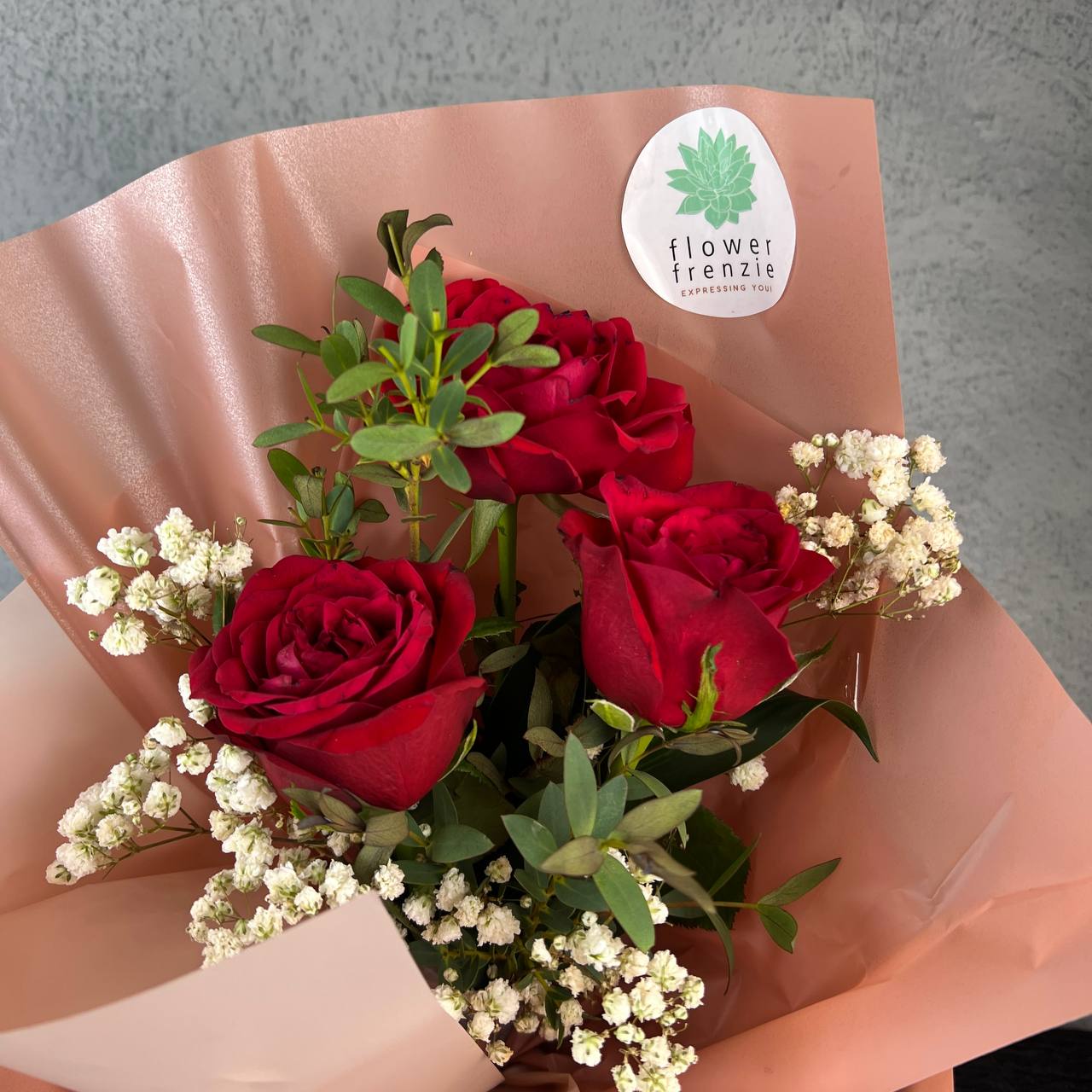 Frenzie BloomJoy Roses