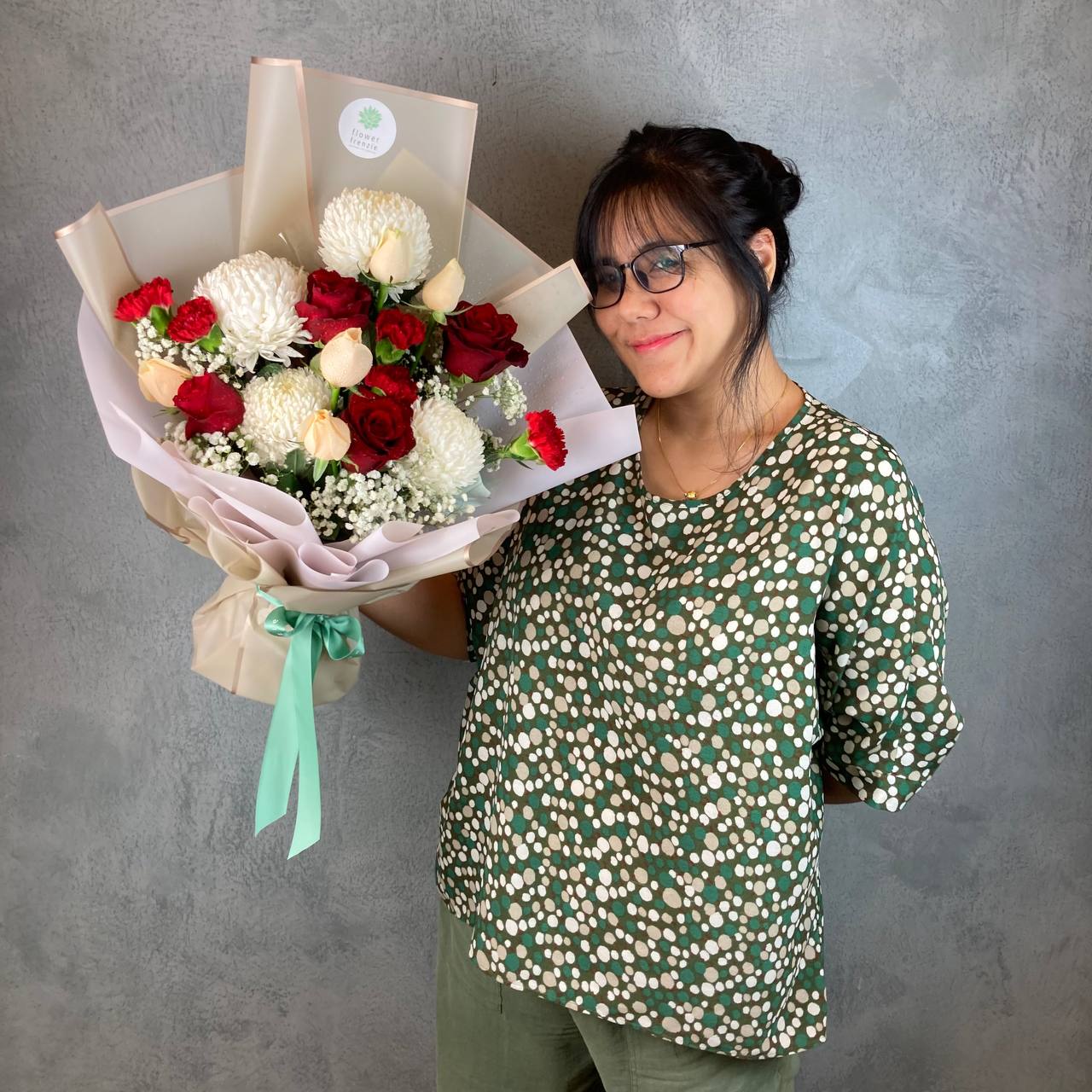 Mums and Rosie Bouquet