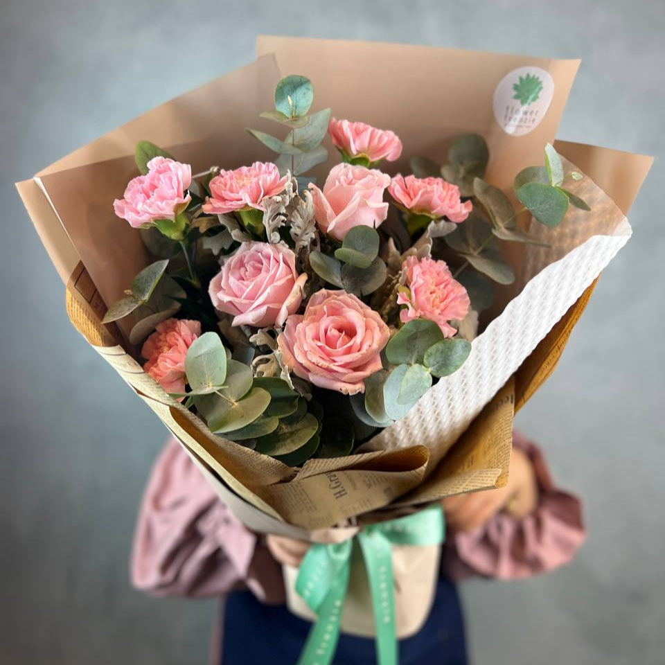 Pinky Snowy Bouquet