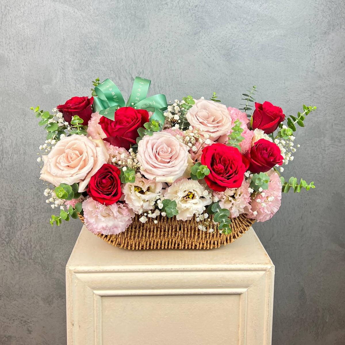 Eizleen Belle Basket