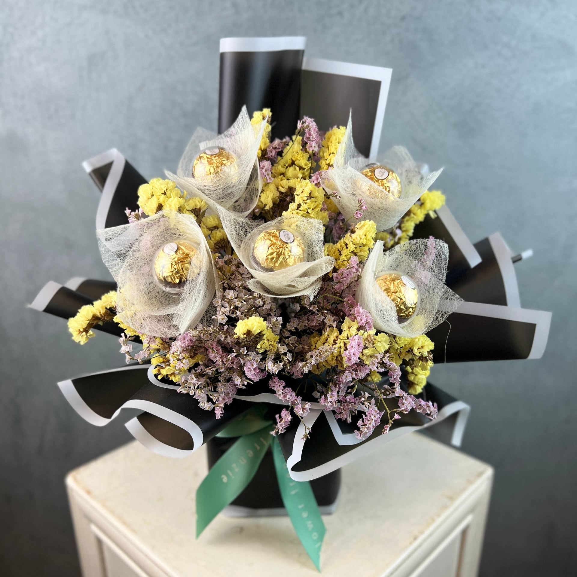 Golden Moments Bouquet