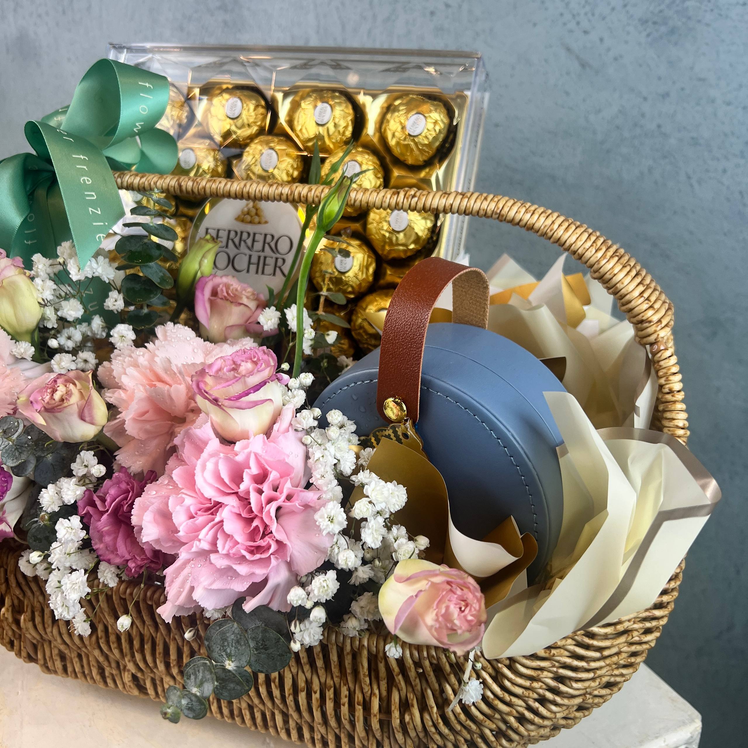 Meadow Basket