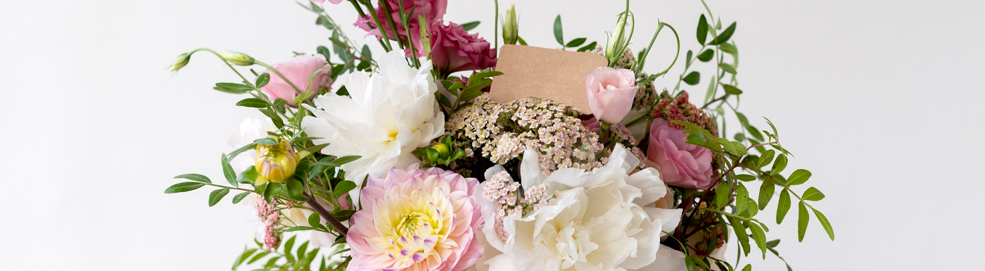 Fresh Flowers & Hand Bouquets for Your Special Occasions