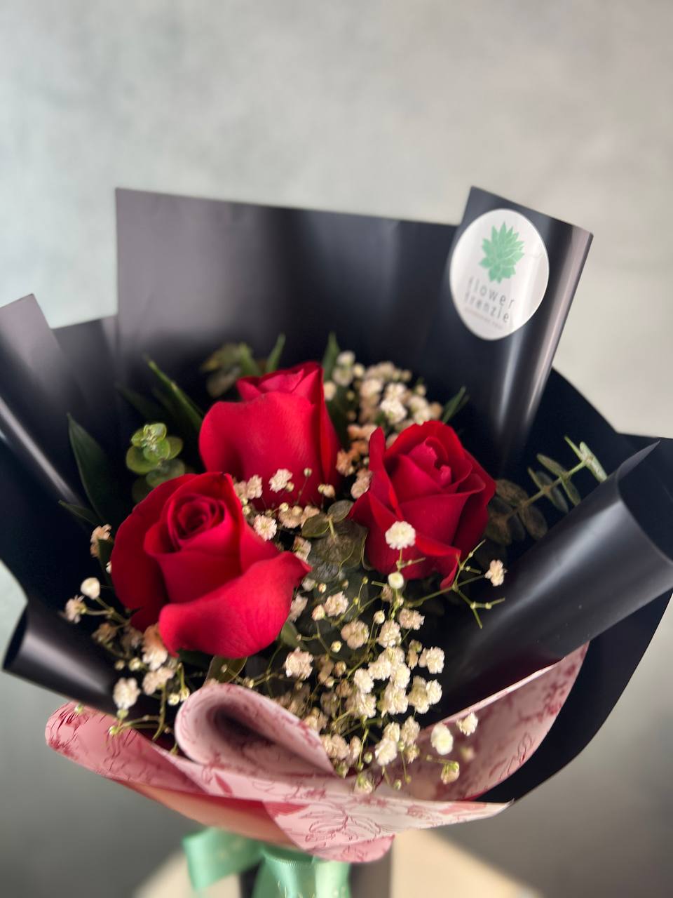 Frenzie BloomJoy Roses