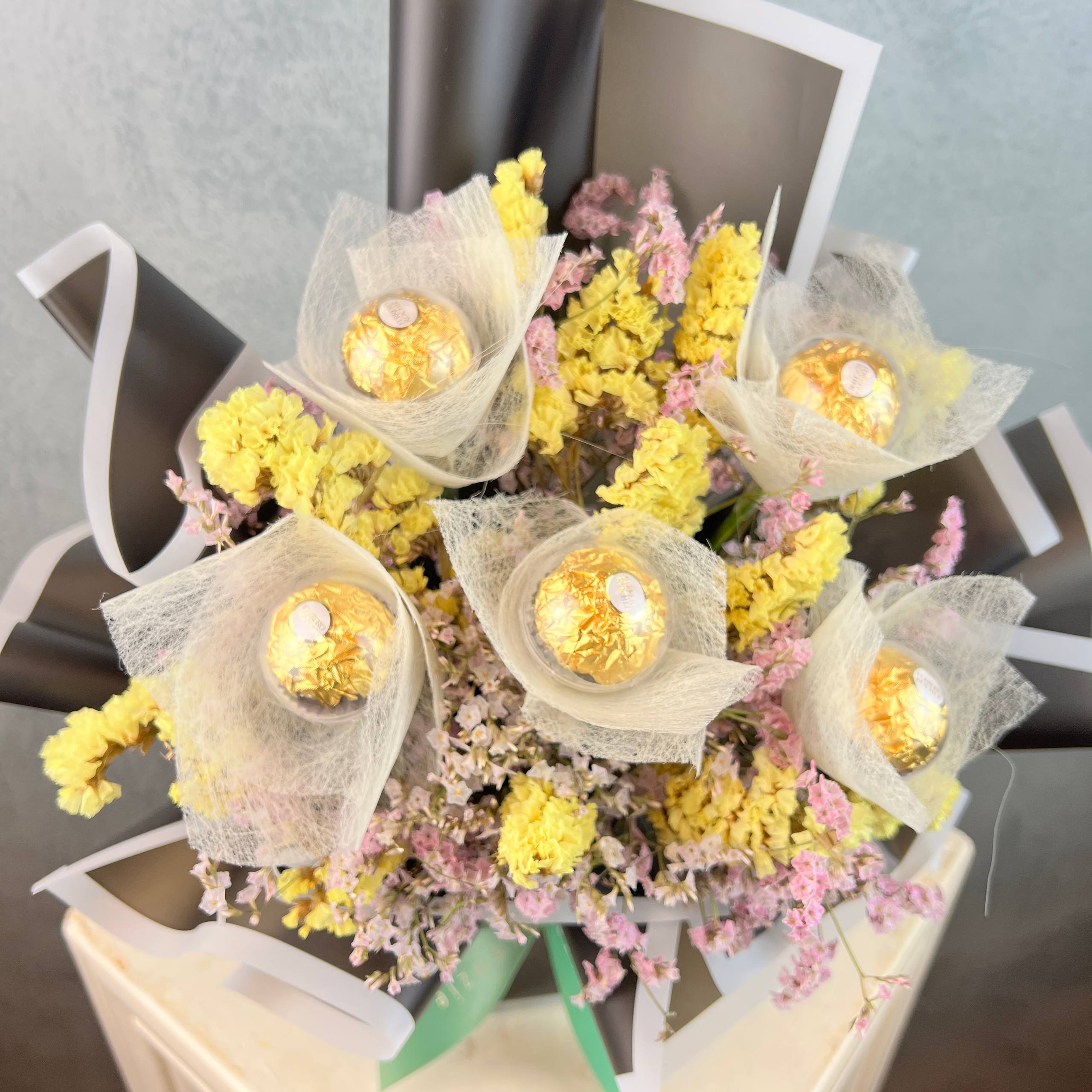 Golden Moments Bouquet