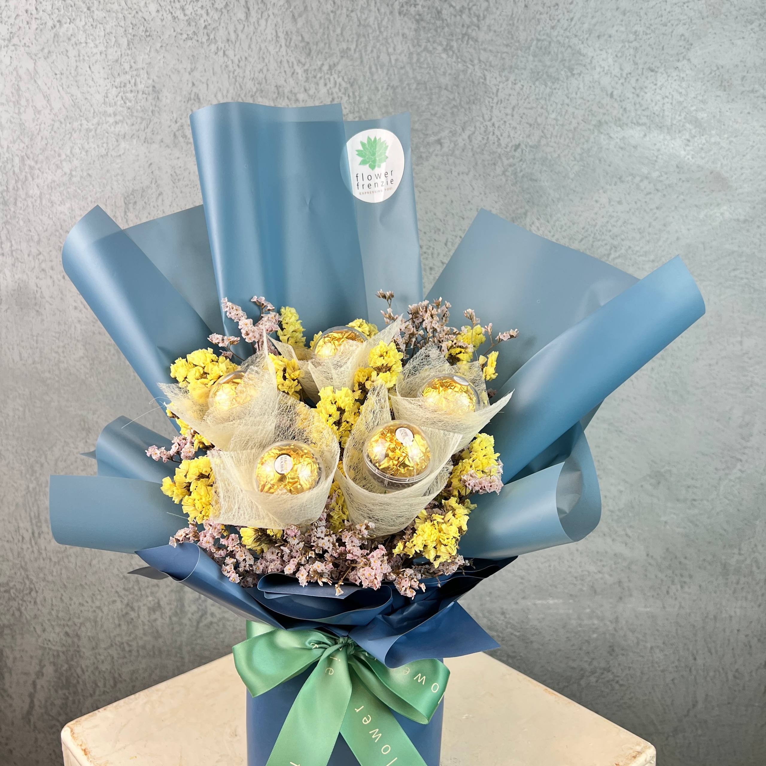 Golden Moments Bouquet
