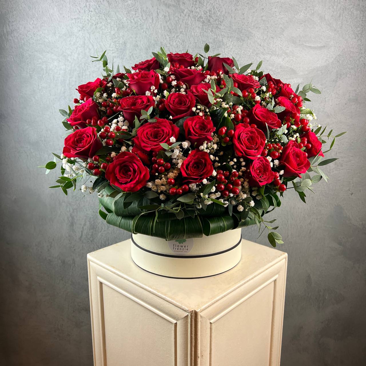 Roses and Berries Flower Box