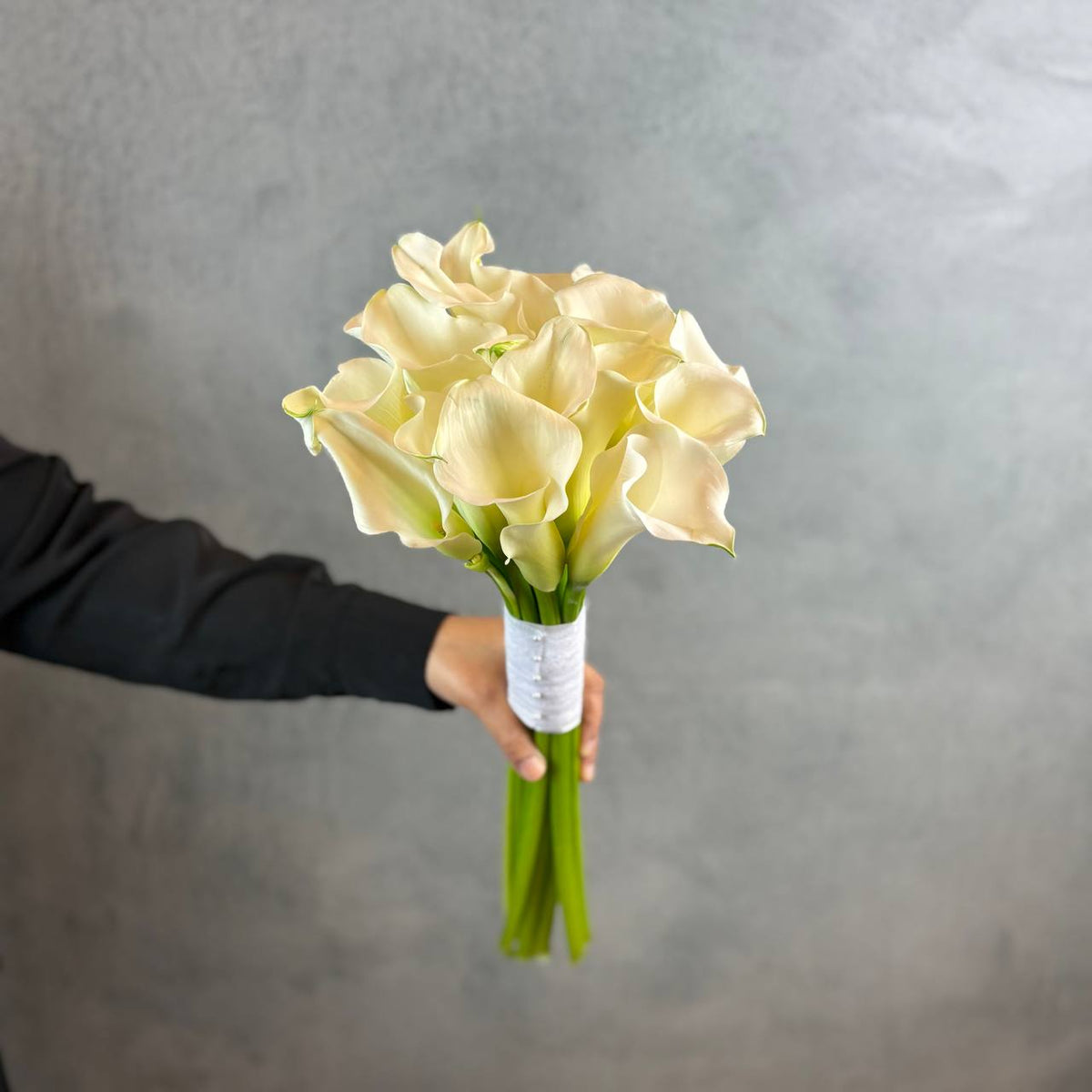 Luxe Pearl Bouquet