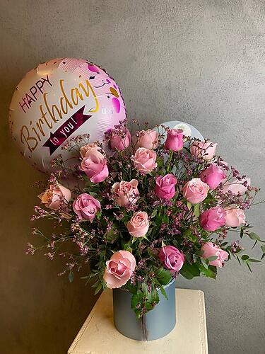 Mix Roses with Birthday Balloon