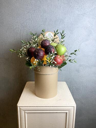 Izzah Fruit Box